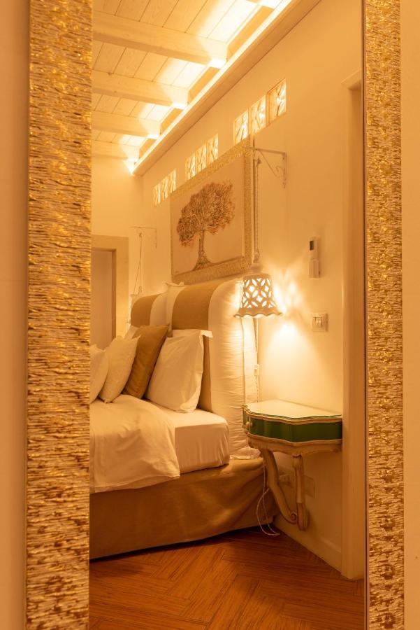 Cadelli Luxury Suite & Apartments Лечче Екстер'єр фото