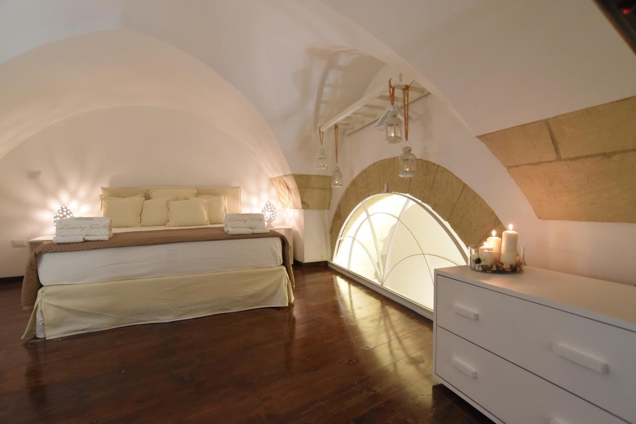 Cadelli Luxury Suite & Apartments Лечче Екстер'єр фото